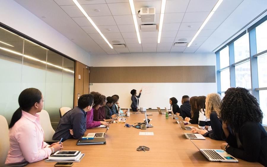 RRBP advisory team in discussion