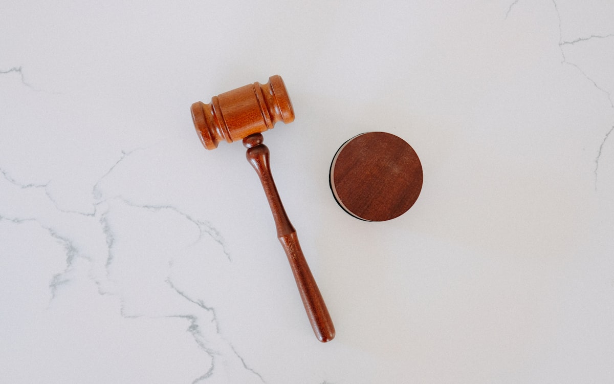 Scales of justice representing insolvency proceedings